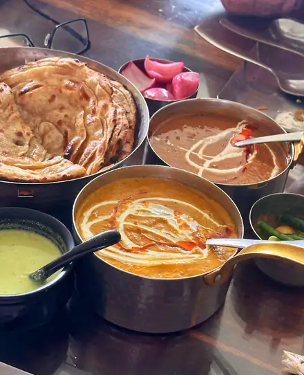 Brunch at Uss da Dhaba in Dehradun, en route to Mussoorie